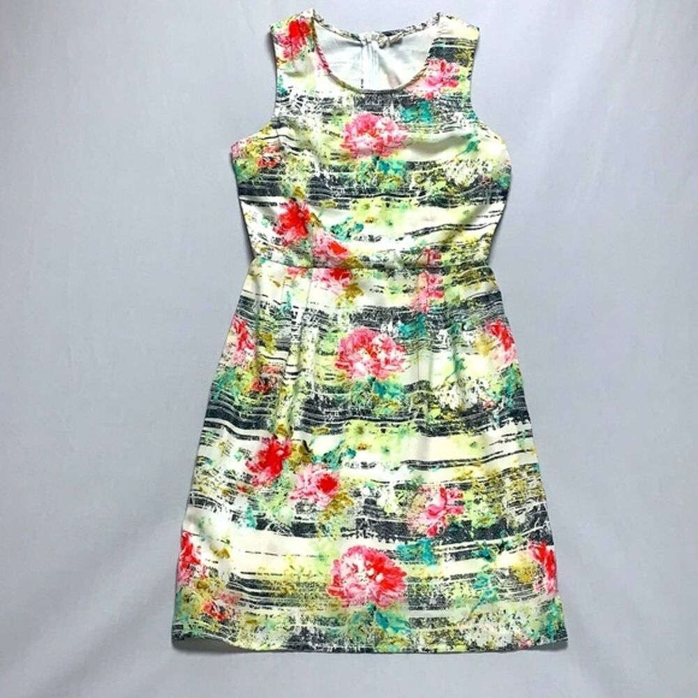 Floral Sheath Dress Women’s Medium Black White Pattern Flowy Lightweight Office
